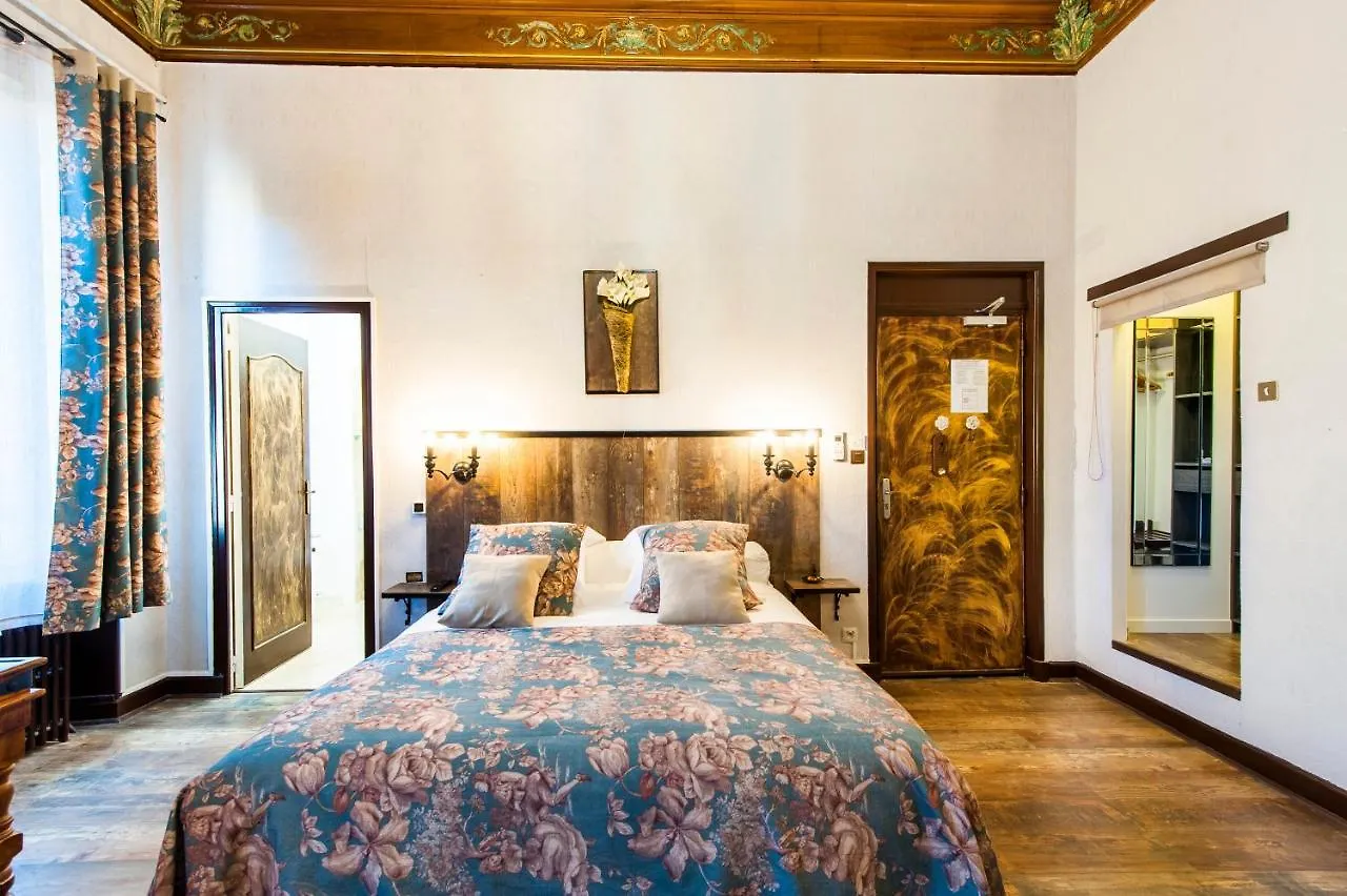 Hotel De Charme Le Provence Salon-de-Provence