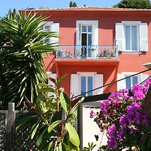 Hotel La Patricia - Charme Et Tradition